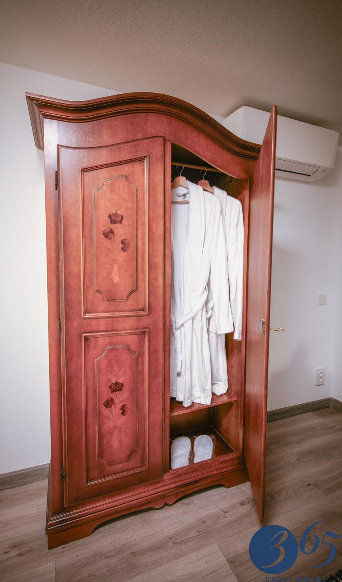 365 Guest House هونيدوارا المظهر الخارجي الصورة